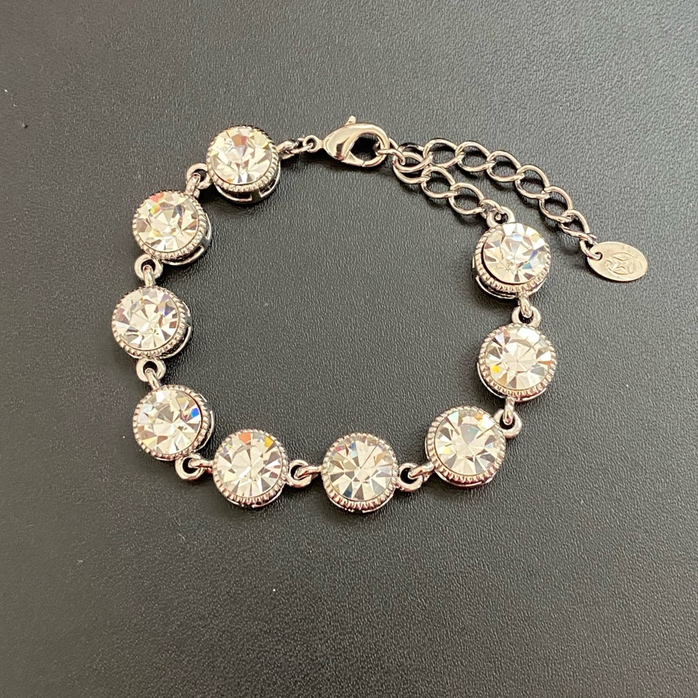 New Neoglory crystal bracelet